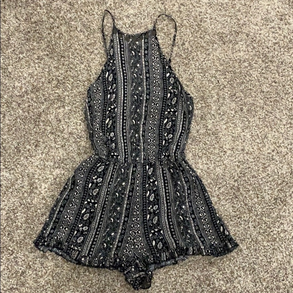 Adorable American Eagle romper!
